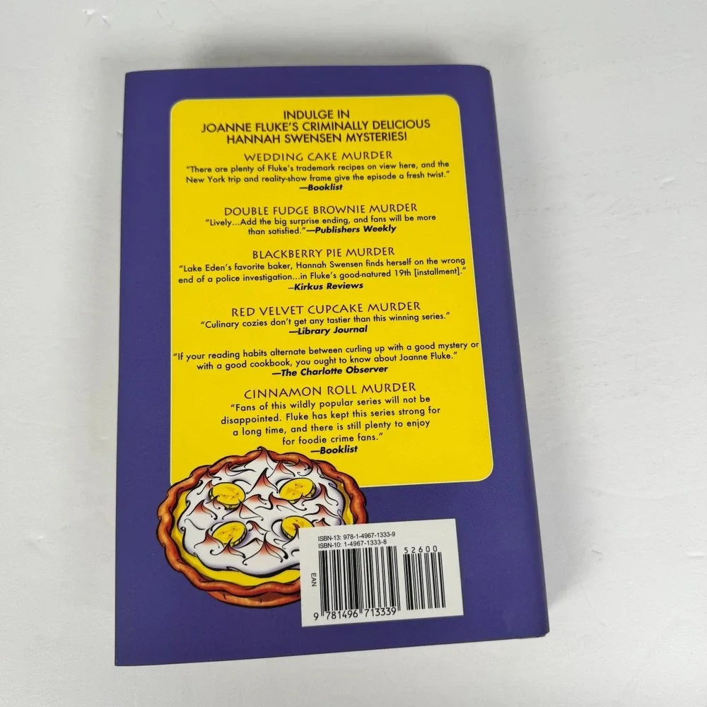 Banana Cream Pie Murder Joanne Fluke 2017 First Edition Signed‎ Mystery